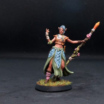 Qinwari Female Druid